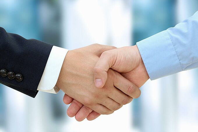 Erste Geschäfte der BSW mit der früheren Sowjetunion Erste Geschäfte der BSW mit der früheren Sowjetunion