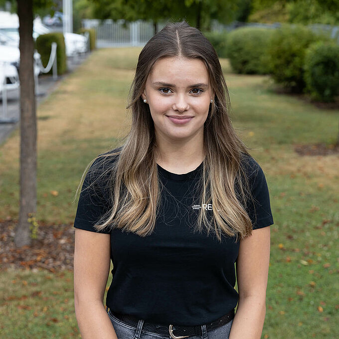 Joline Bätz Joline Bätz